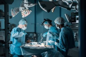 Онкологические операции в Израиле: хирургическое лечение рака стало еще эффективнее и безопаснее